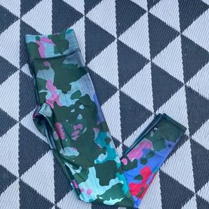 Terez Green Fun Camo leggings